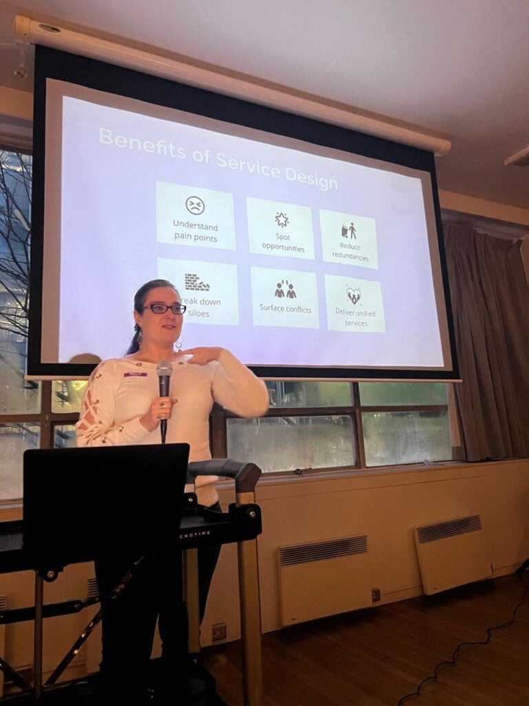 Deb MacKenzie from OXD presenting Service Design 101 at Vancouver Service Jam